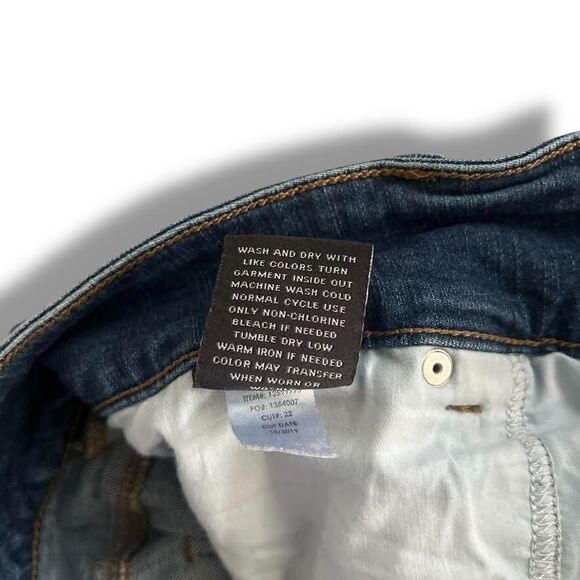 Torrid Premium Jeans Women's Plus 18R Blue Jeggings Distressed High Rise Curvy - Picture 13 of 16